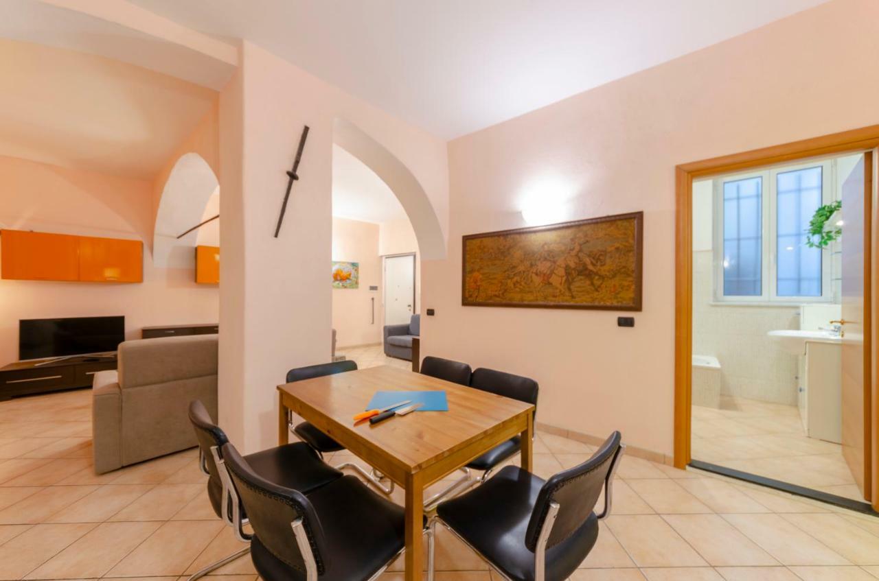 Joivy Warm Family Apt Near Porto Antico * Genoa